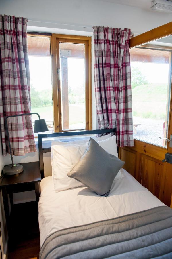 Cowbridge Cabins Zewnętrze zdjęcie