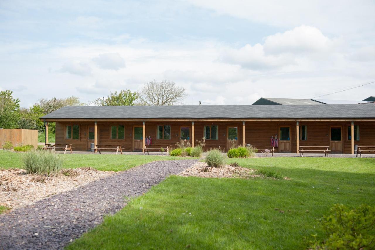 Cowbridge Cabins Zewnętrze zdjęcie