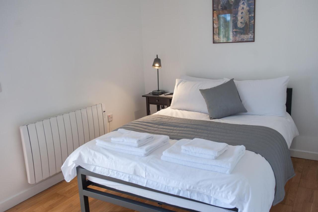 Cowbridge Cabins Zewnętrze zdjęcie